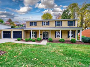 114 Camelot Dr, Huntington, WV 25701