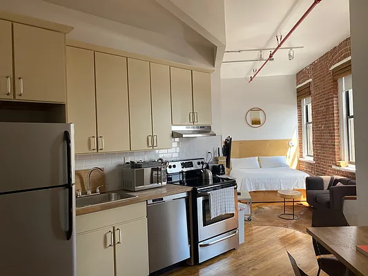 Rented by Dream Space Realty | media 5