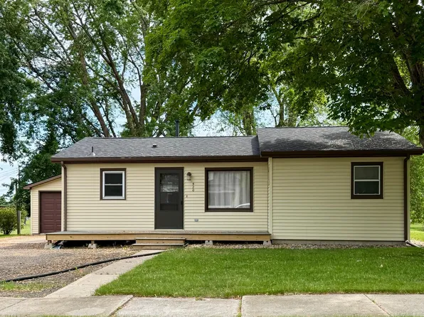 520 13th St, Howard Lake, MN 55349