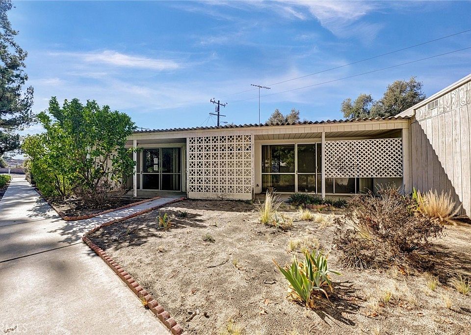 1st image of 604 Gibbel Rd