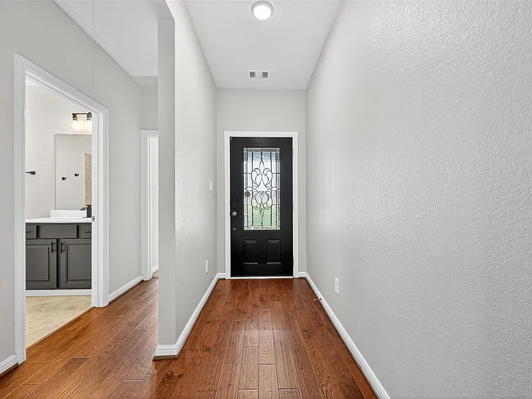 19031 Fulvetta Haven Way — Photo 4