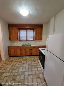 252 Frederick St, Hagerstown, MD, 21740