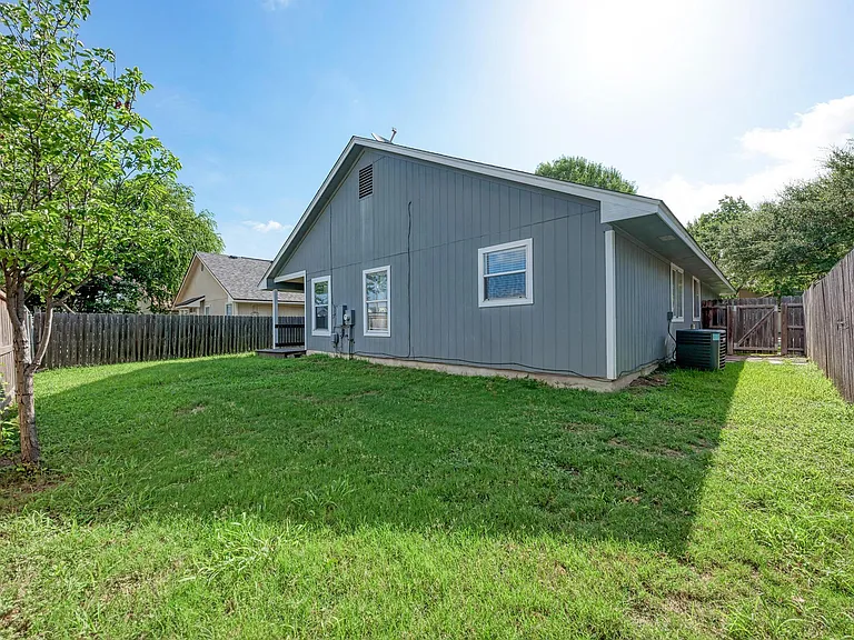 2022 Balsam Way — Photo 34
