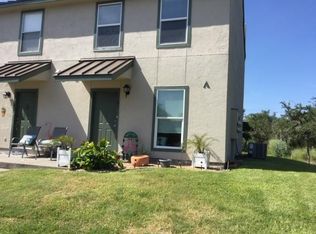 302 Saint Andrews St APT 101A, Rockport, TX 78382