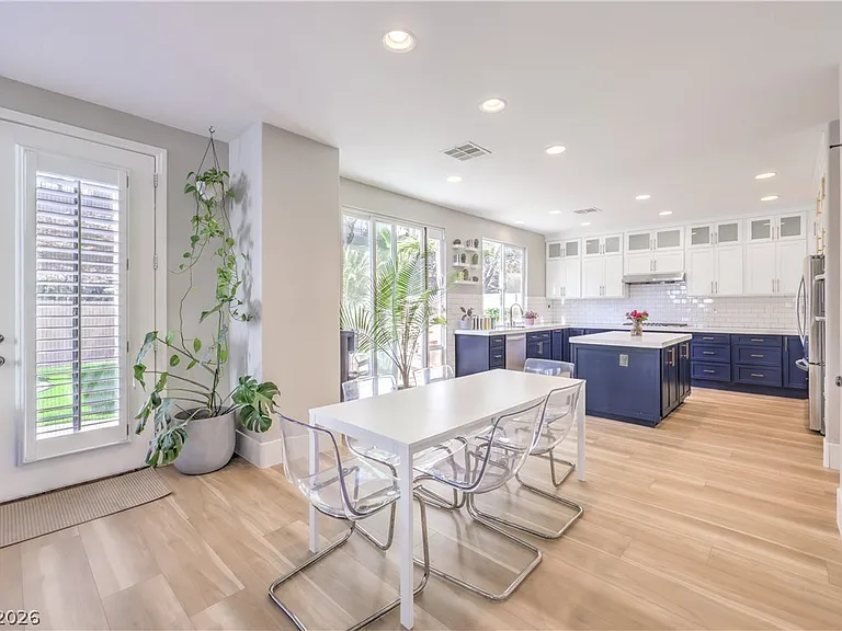 1676 Ravanusa Dr — Photo 15