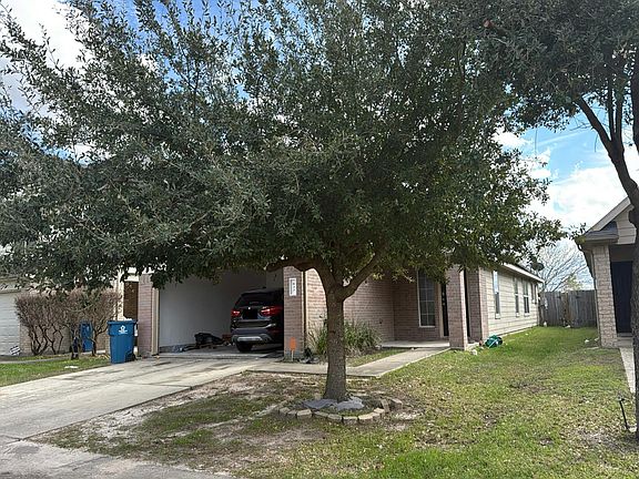 2nd image of 843 Sun Prairie Dr