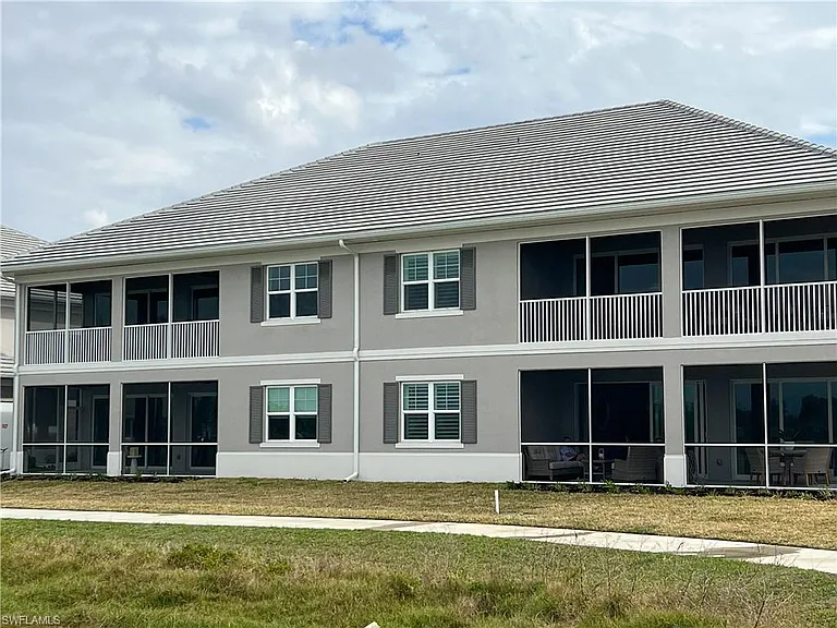 207 Indies Dr E #201 — Photo 28