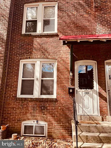 249 5th Ave Photo 1