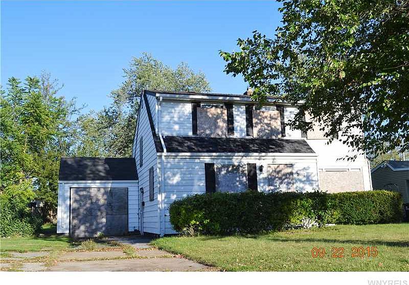 1st image of 3187 Elmwood Ave