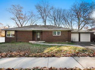 2212 Jones Rd, Fort Lee, NJ 07024