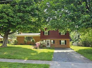 222 Walker St, Winchester, VA 22601