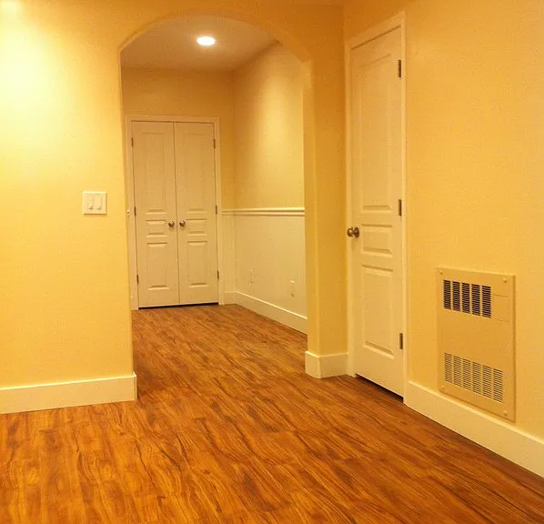 328 W 600 N — Photo 9