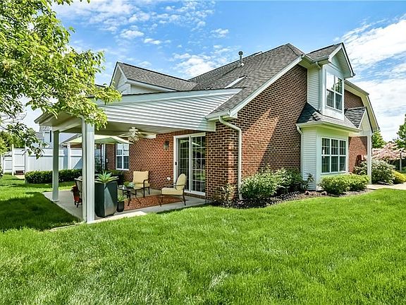 3rd image of 10529 Abbey Ln