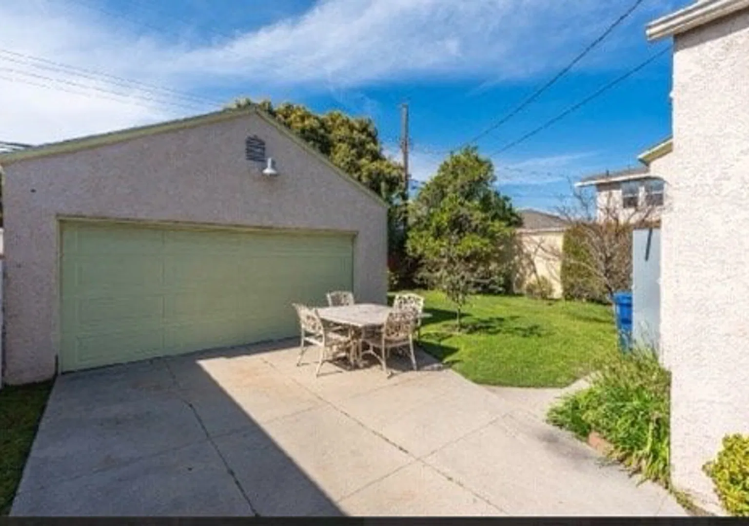 Single-Story LA Home | Fenced Yard, Pet Friendly — Photo 4