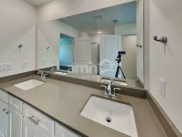 3741 Blackshear Pl — Photo 13