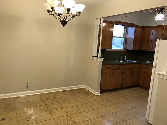 Rented by Metropolis International Realty Inc. | media 8