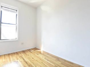 228 Metropolitan Ave APT 2, Brooklyn, NY 11211