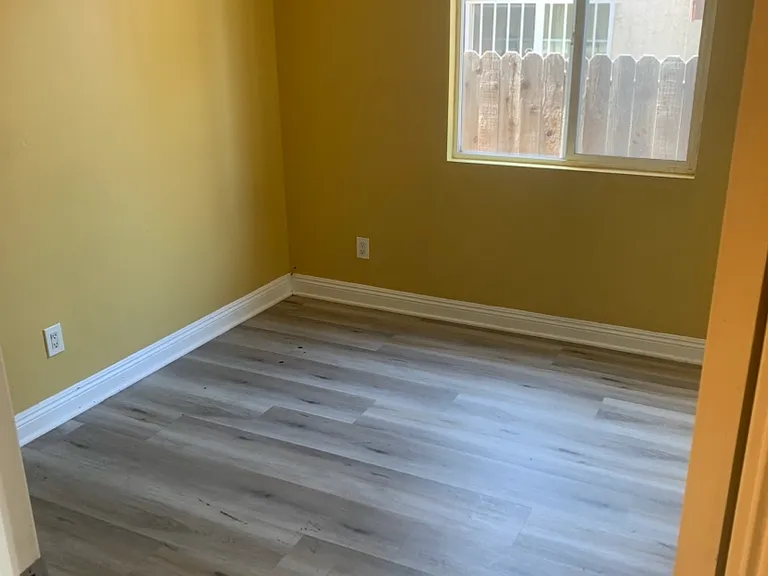 9011 Orchard Ave #5 — Photo 7