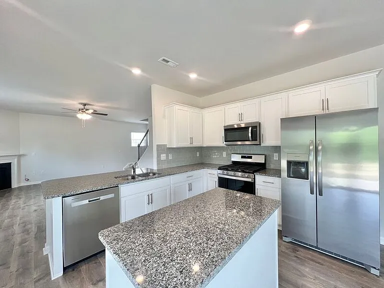 219 Blue Aspen Dr — Photo 8