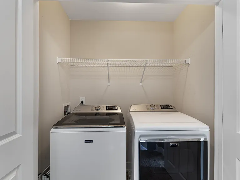 2718 Dracut Ln — Photo 28
