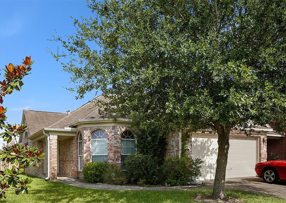 1st image of 17919 Juniper Green Trl