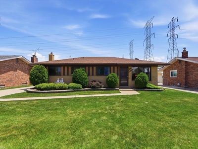 35842 Malibu Dr, Sterling Heights, MI, 48312