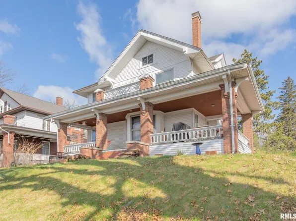 1511 Clay St, Davenport, IA 52804