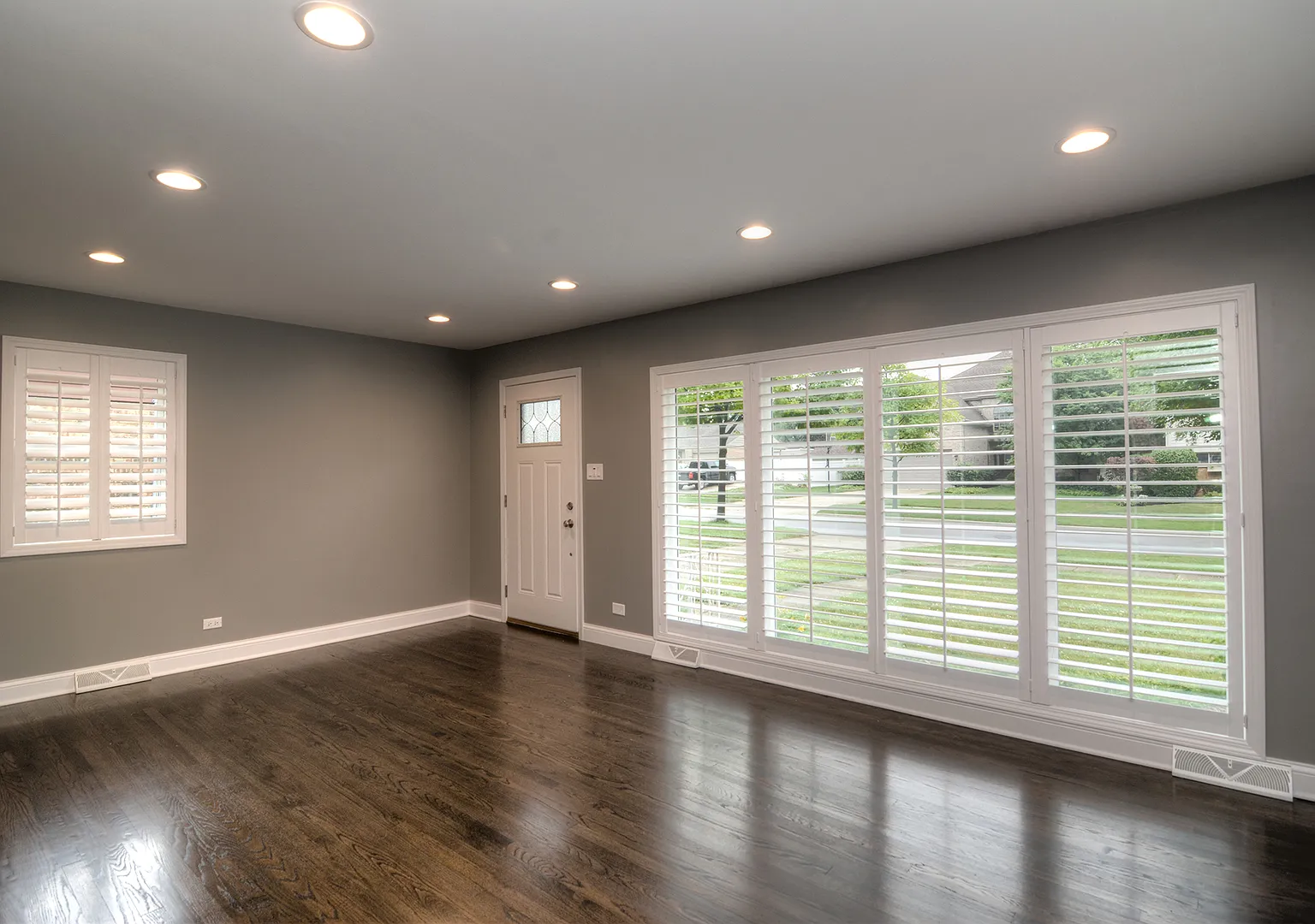 3 bed, 1157 sqft, $2,700 — Photo 4