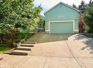 466 NW Meadows Dr, McMinnville, OR 97128