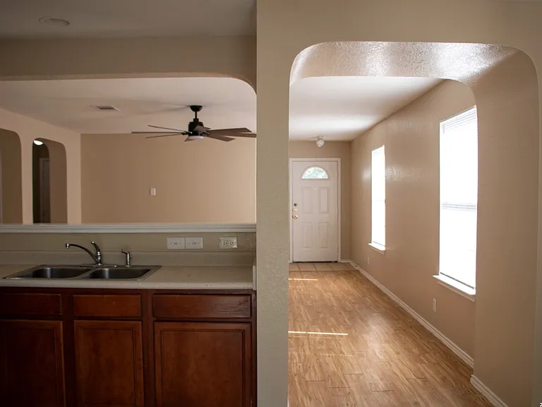 11181 Baffin Oaks — Photo 9