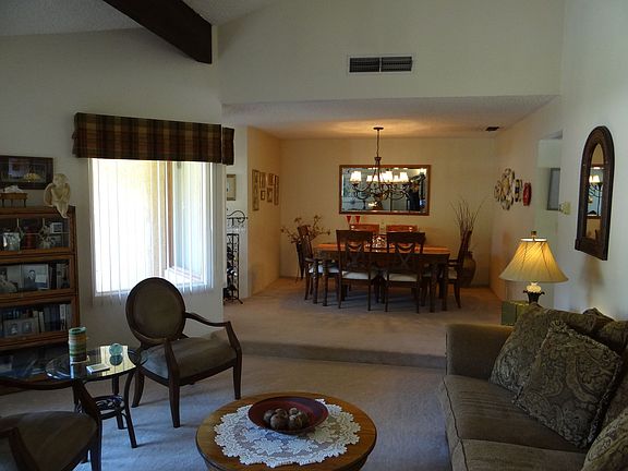 Formal living