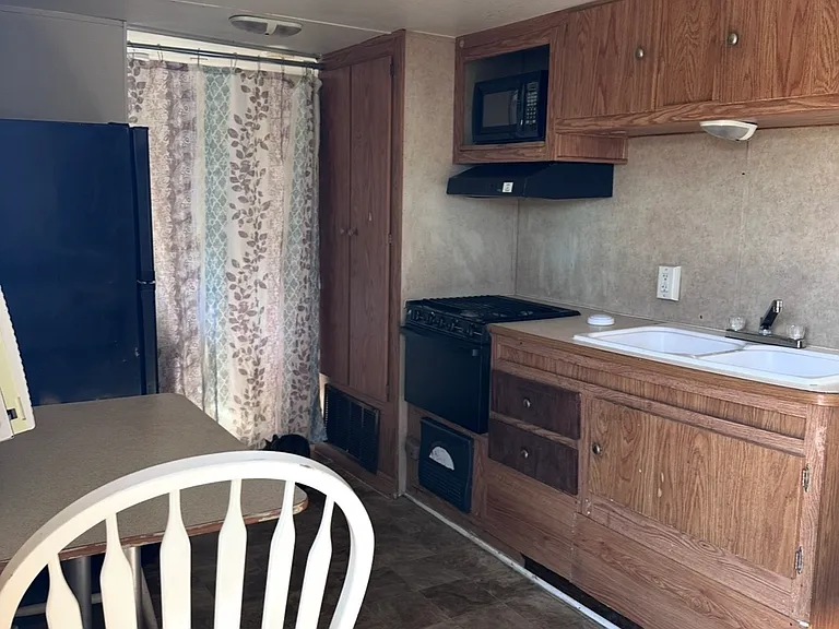 176 W Airline Dr — Photo 25