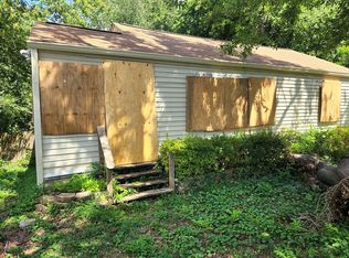 3130 Harris Dr, East Pt, GA 30344