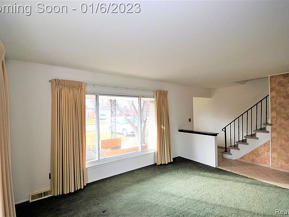 3rd image of 13203 Kozak Dr