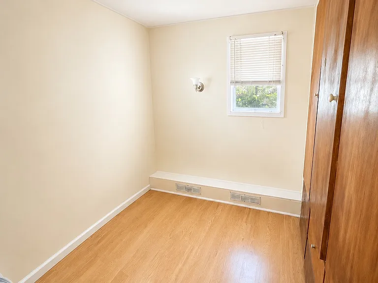 1179 S Meadow Dr — Photo 4
