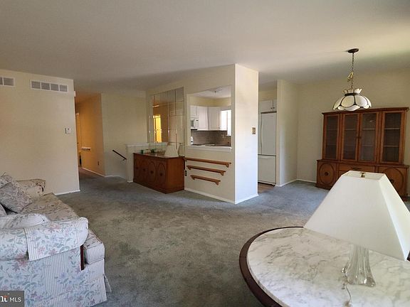 3rd image of 1704A Tracey St #A