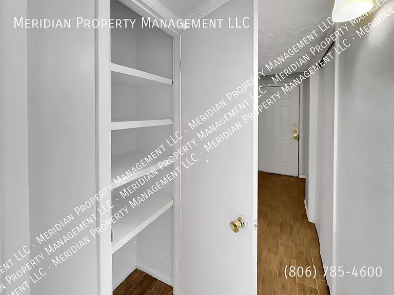 1712 Elkhart Ave #C — Photo 14