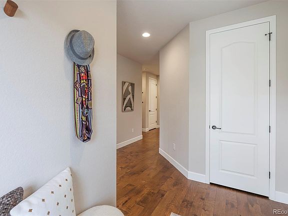 5th image of 17039 W 86th Place