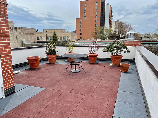 Rented by Garfield Realty  | media 11
