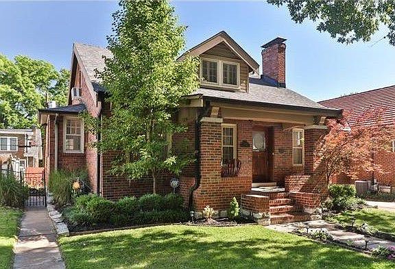2nd image of 7241 Stanford Ave