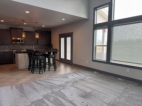4th image of 2819 W Lacewood Dr
