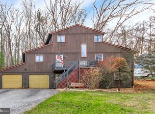 910 Red Mill Rd, Etters, PA 17319