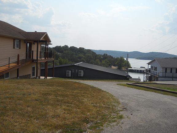 3rd image of 2132 Welch Road #21a