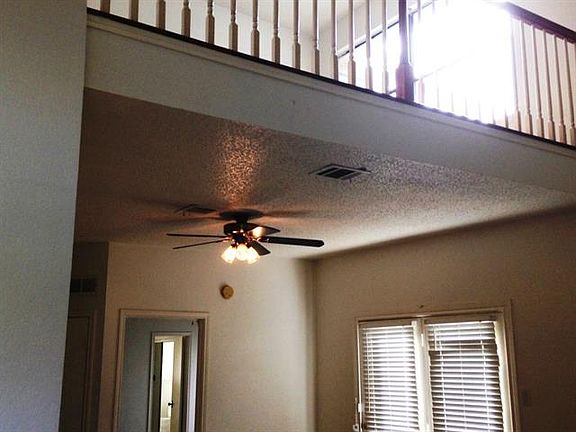 3rd image of 1710 Hancock Dr