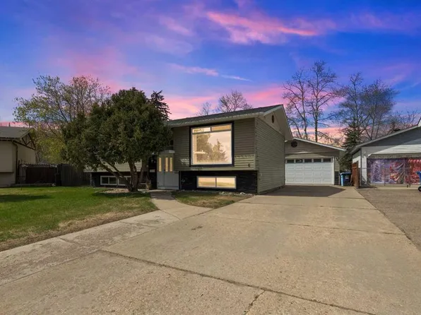 6 SE Harris Cres, Wood Buffalo, AB T9H 1N3