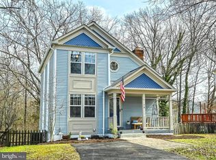 18 Oakdale Ct, Sterling, VA 20165