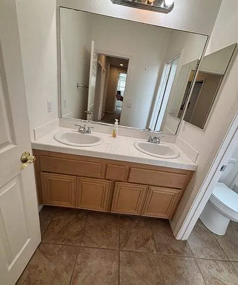 376 Town Forest Ct — Photo 27