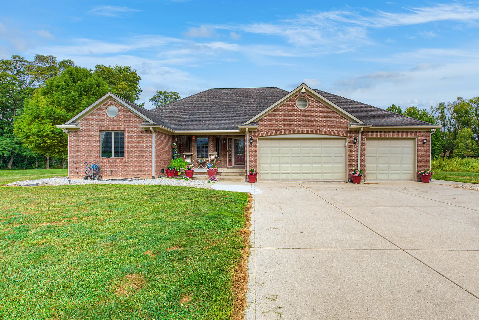 7270 E Patricia Dr photo 1