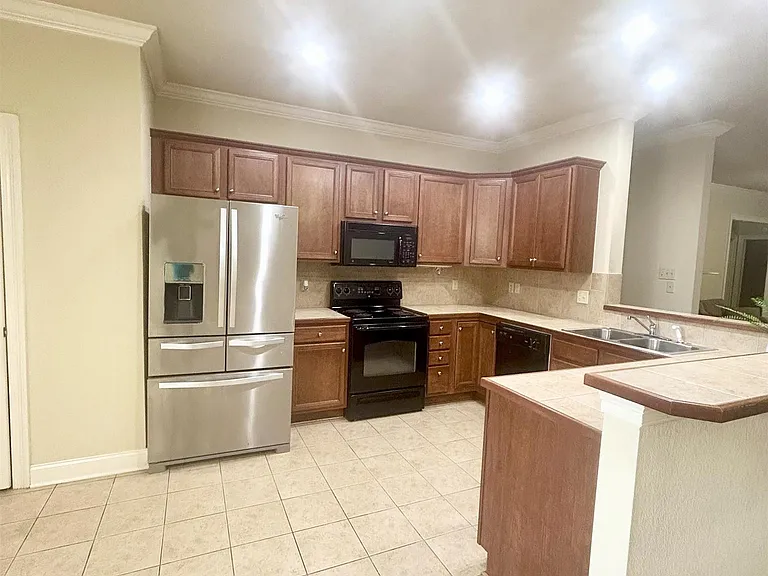 4848 Windsor Village Dr #63 — Photo 8