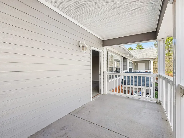 4305 Paxton Ln SW — Photo 46